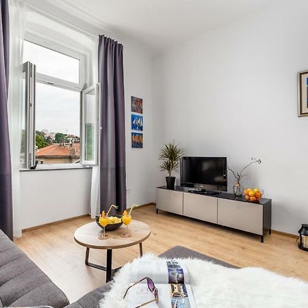 Apartamento Apartman Deark Rijeka Exterior foto